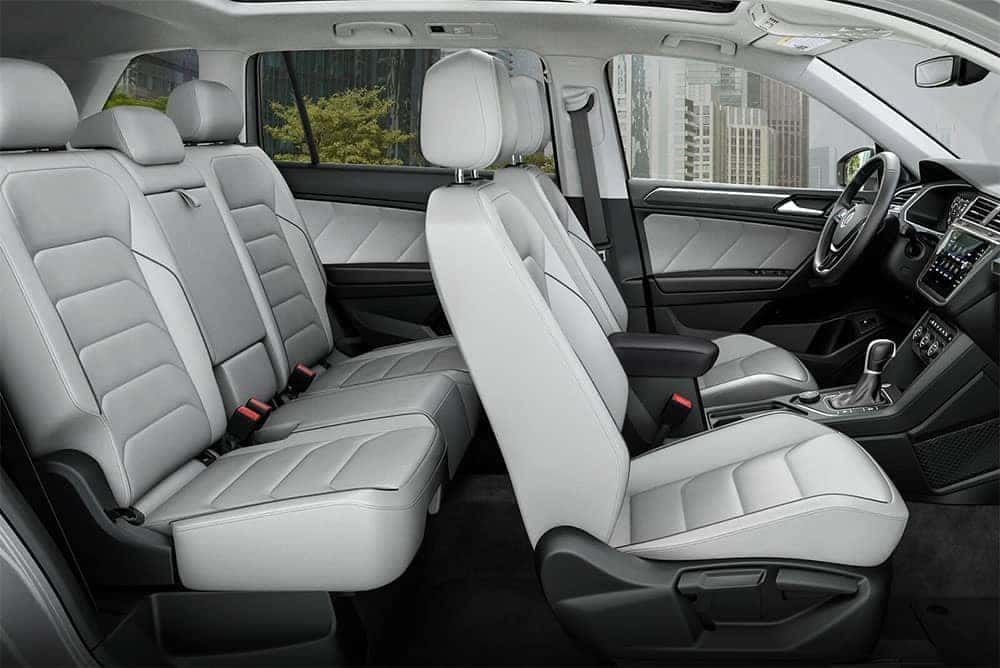 2019 Volkswagen Tiguan int 02