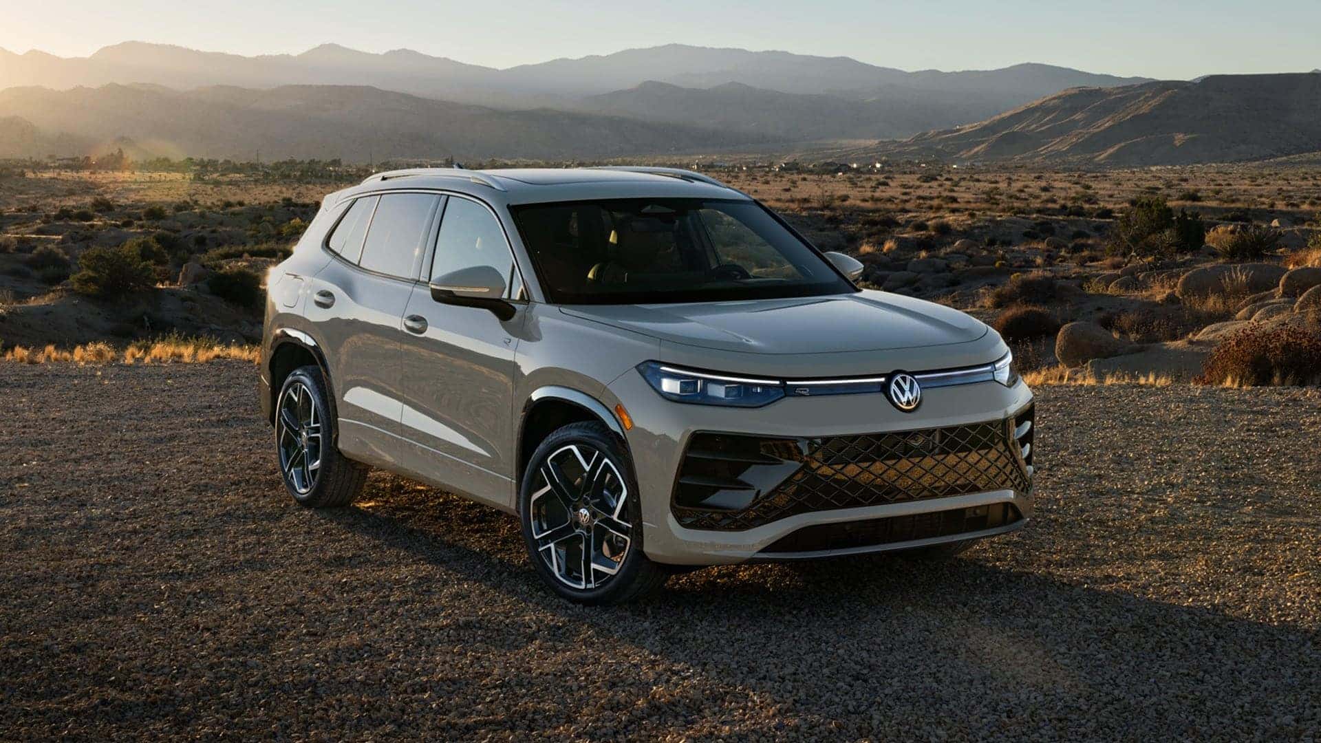 2025 tiguan parked outside