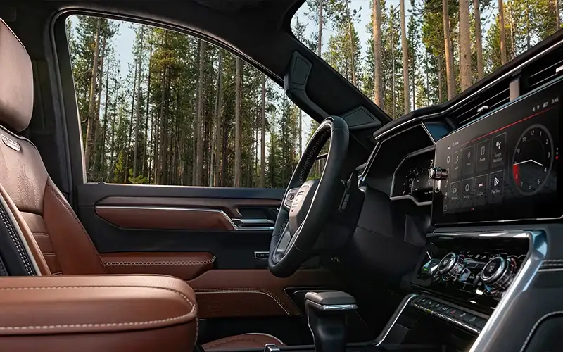 GMC Sierra 1500 Denali Interior