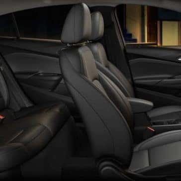 2019-Chevrolet-Cruze-Interiro-Front-and-Back-Seats