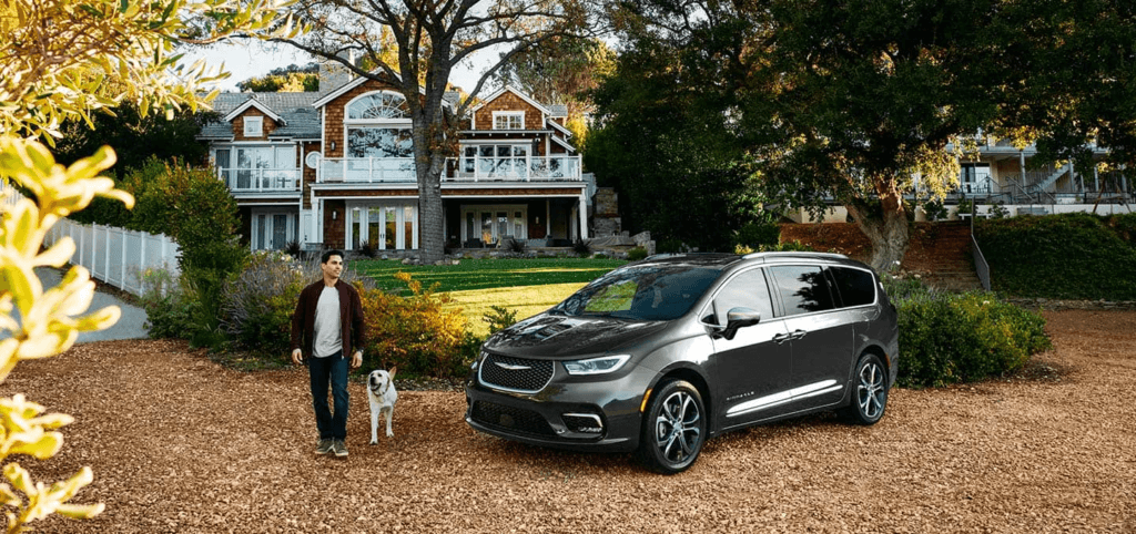 2024 Chrysler Pacifica