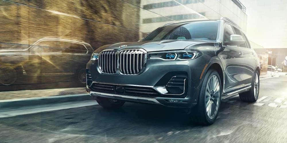 2019 BMW X7 on Street