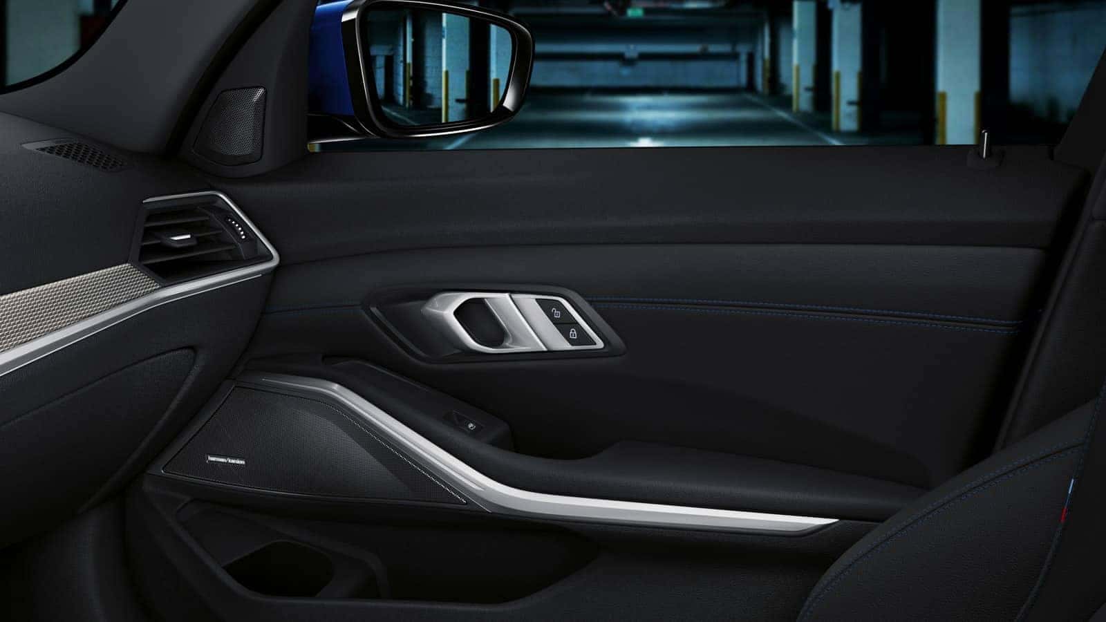 2019-BMW-3-Series-passengers-view
