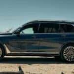2019 bmw x7 parked in desert