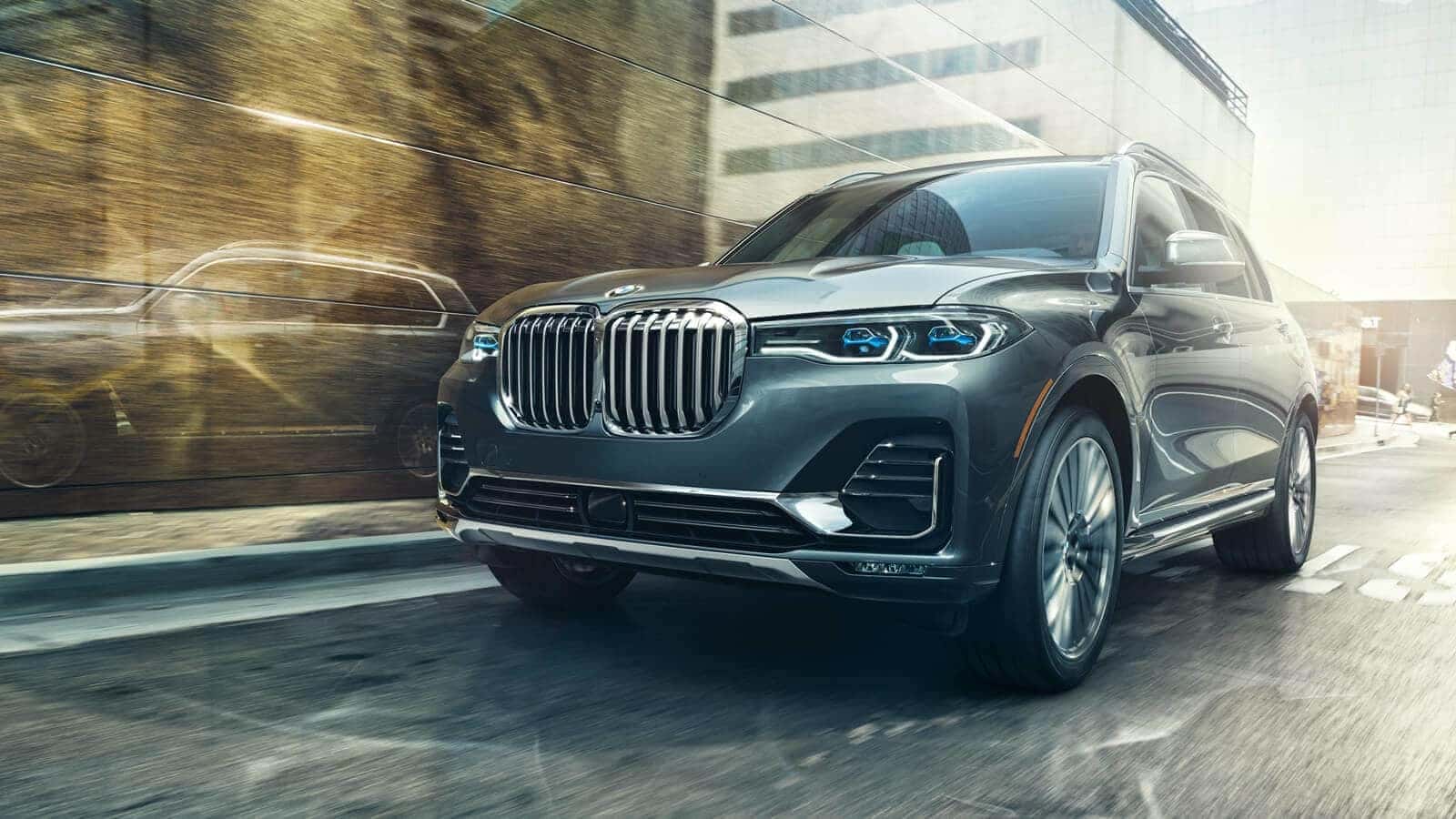 2019 BMW X7 beautiful paint finish