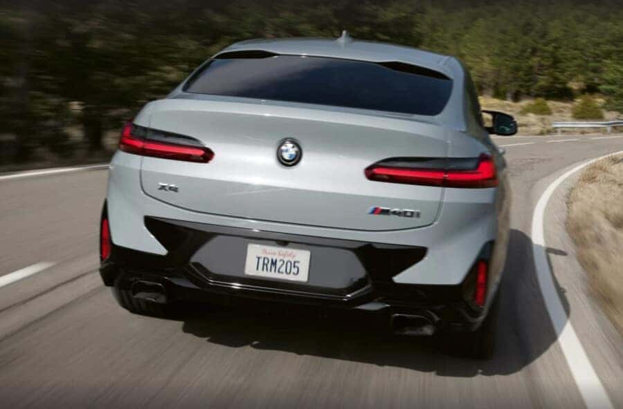 2022 BMW X4 xDrive30i Back View