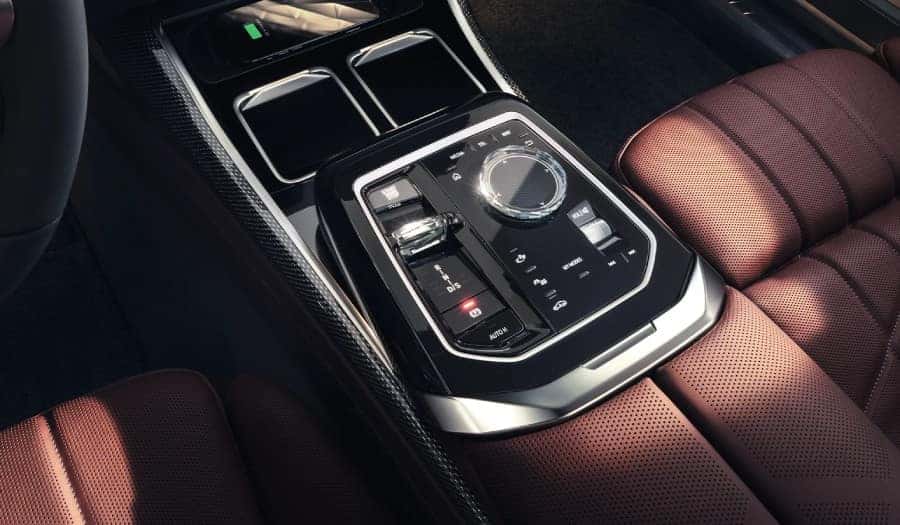 2023 BMW 7 Shift