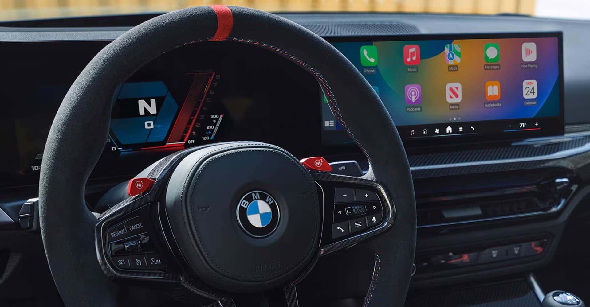 2025 BMW M2 Coupe smart screen