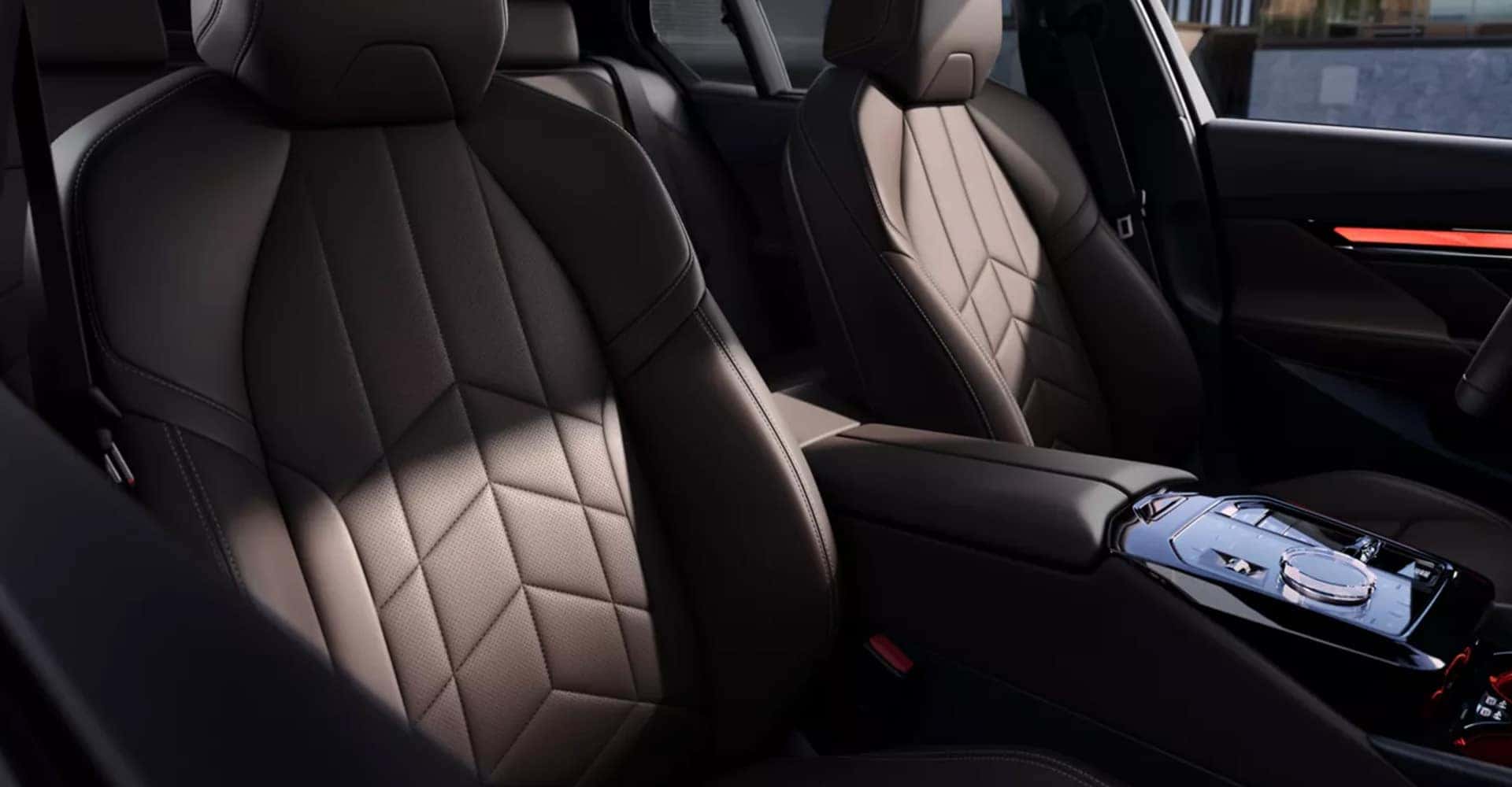 2026 BMW 5 Series seats
