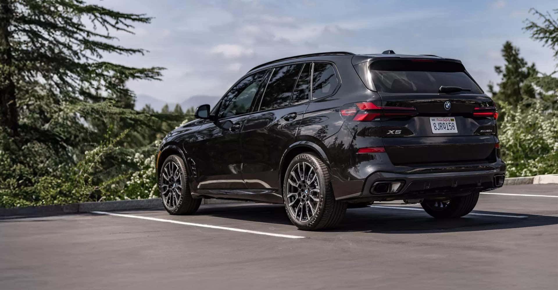 2026-BMW-X5-black