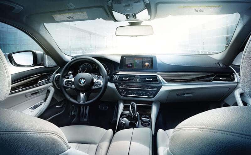 2019 BMW 5 Series front interior