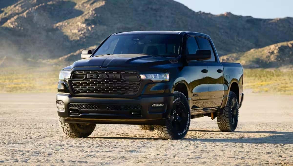 RAM 1500 FAQs Front Grille RAM 1500 Black