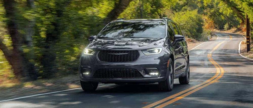 2026 chrysler pacifica Front grille view of Chrysler Pacficia
