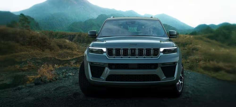 Front Profile of Jeep Grand Cherokee L