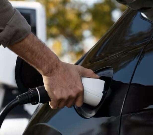 2024 Chrysler Pacifica Plug-In Hybrid Charging Benefits