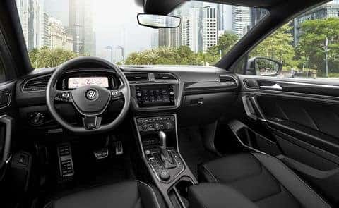 2021-vw-tiguan-suv-interior