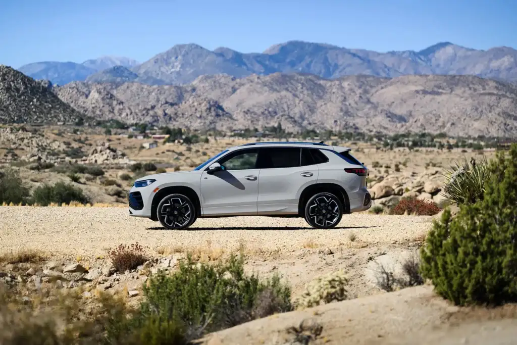 2025 Tiguan Interior