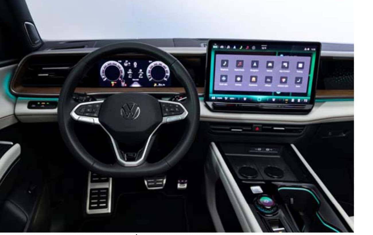 2027 Volkswagen Atlas interior with 15-inch touchscreen and Digital Cockpit Pro