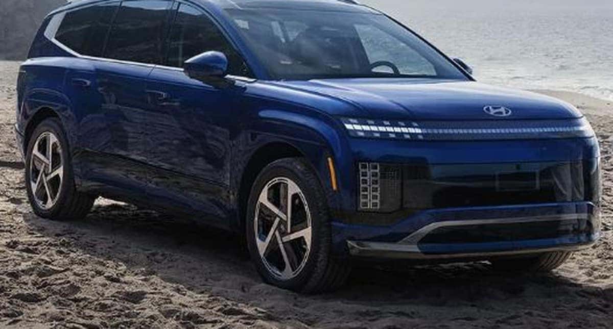 Hyundai Ioniq 9, cross-shopped against the Volkswagen ID.Buzz at Emich Volkswagen in Denver