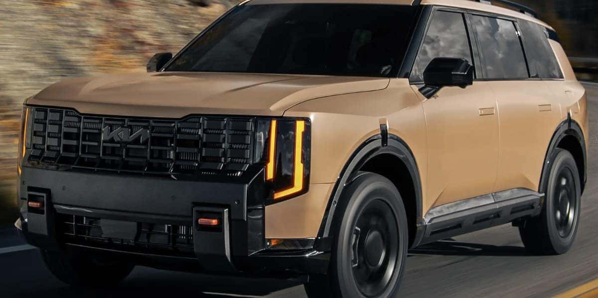 Kia Telluride three-row SUV, cross-shopped against the 2027 Volkswagen Atlas at Emich Volkswagen in Denver