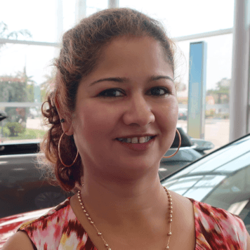 Garnette Santamaria