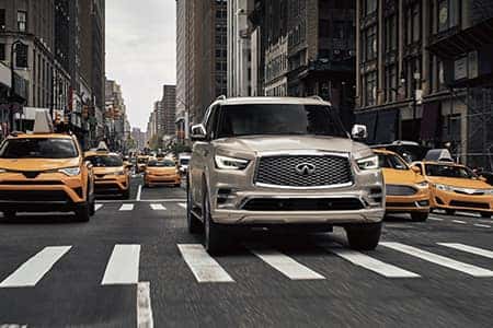 2021qx80-outside