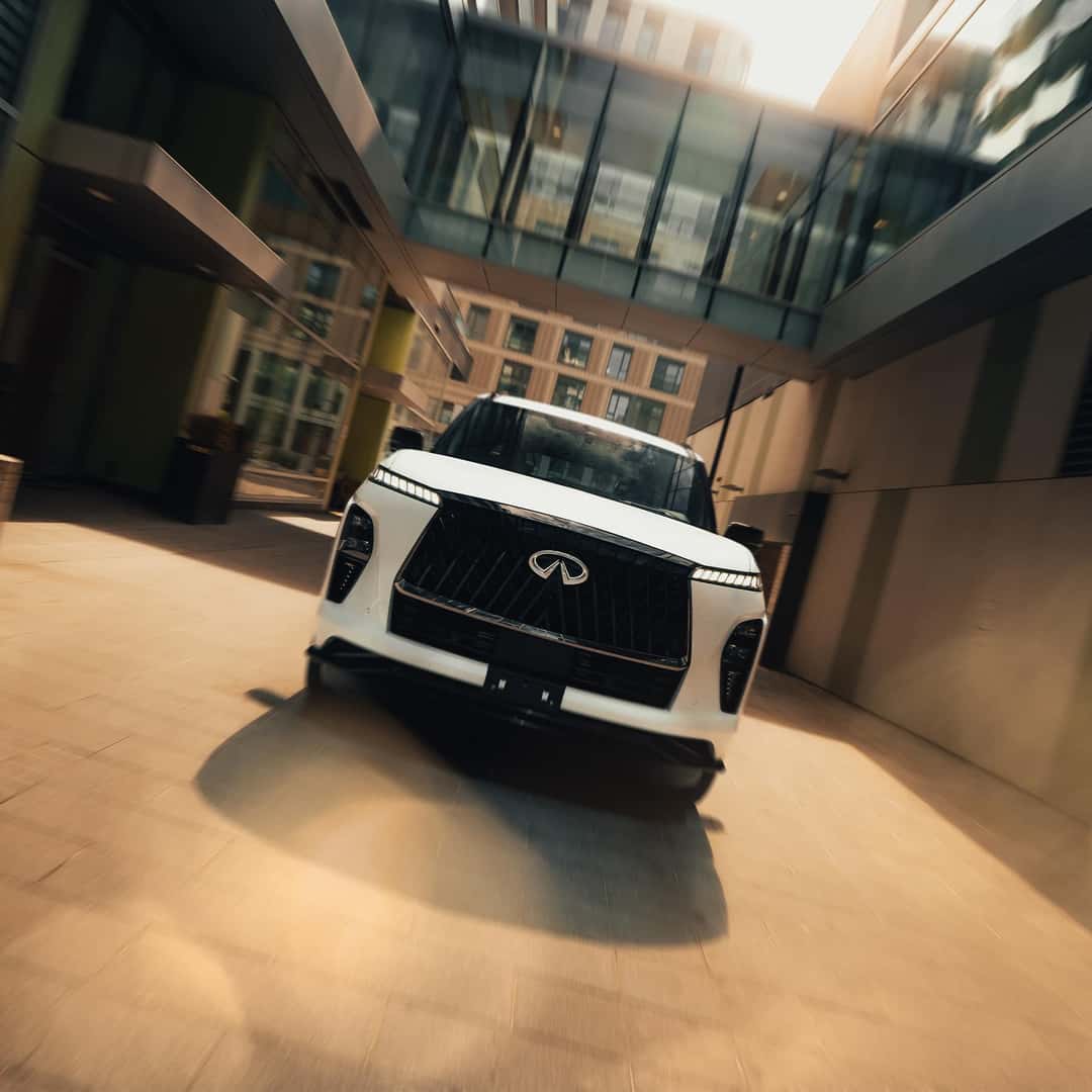 INFINITI Dealer near Erath LA