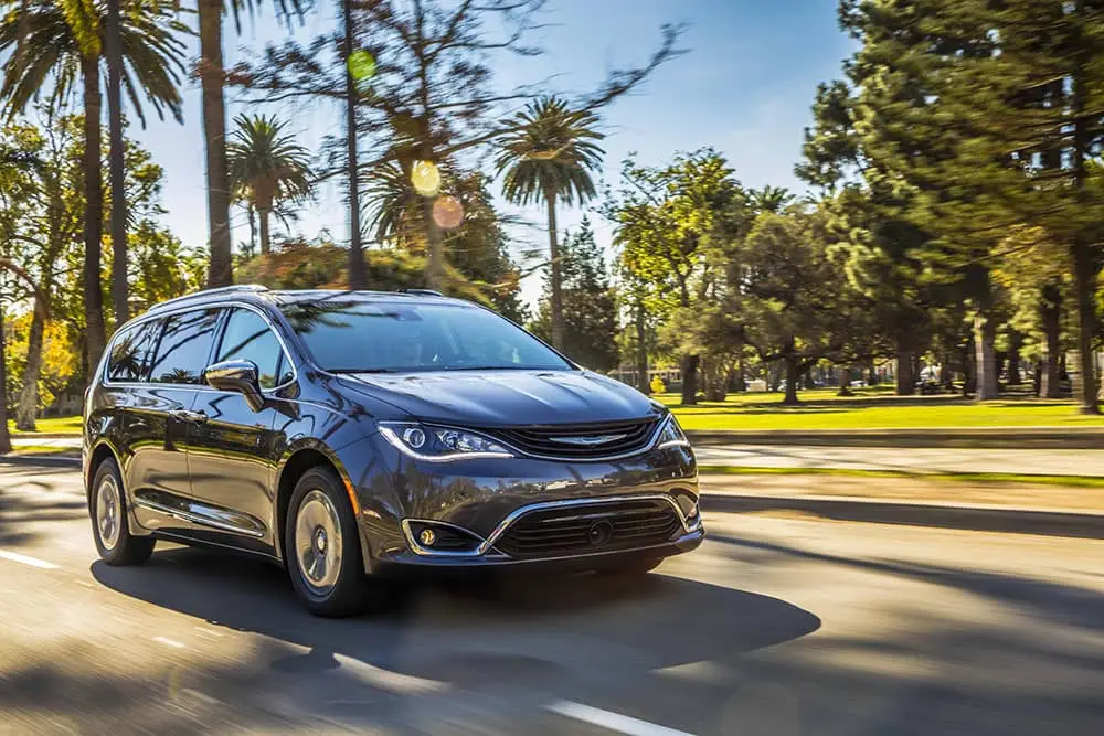 2018 chrysler pacifica store family