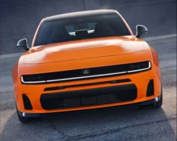 Peel Out Dodge Charger Scat Pack 2026