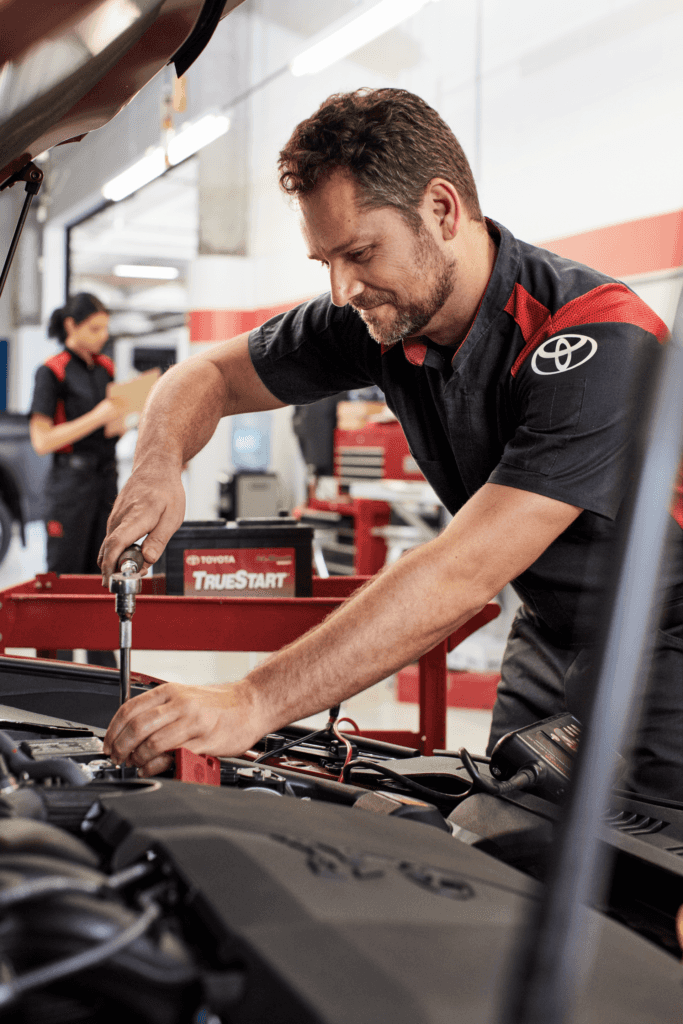 Toyota 5,000 mile maintenance service near Baxter, MN at Lake Country Toyota