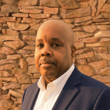 Leon Fields