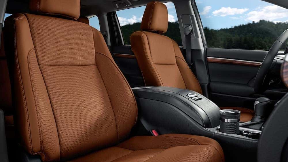 2020 Toyota Highlander Leather Seats