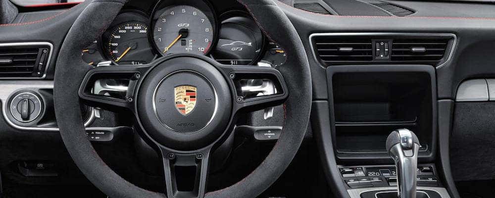 How Do You Use Paddle Shifters? | Marshall Goldman Motor Sales