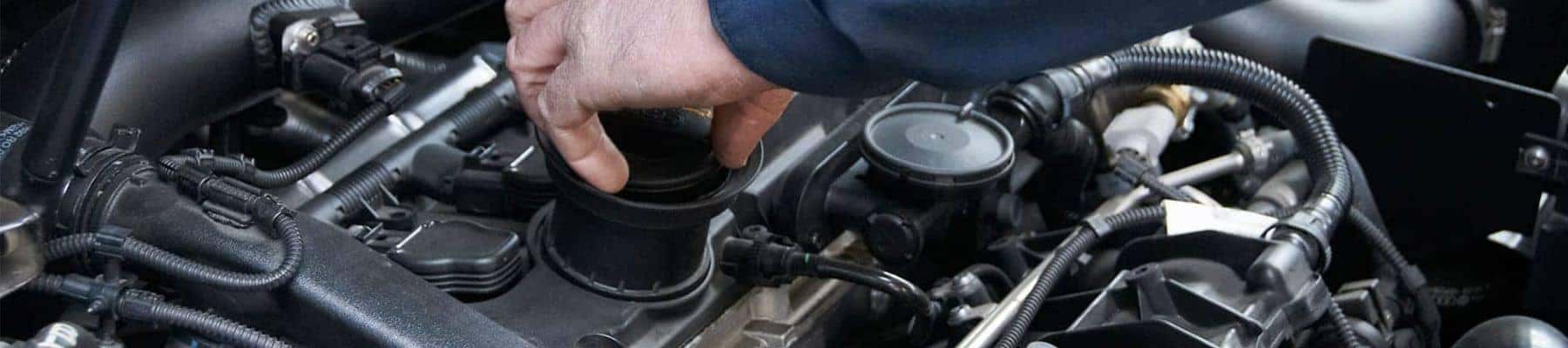 SERVICE Servicing of an engine copy
