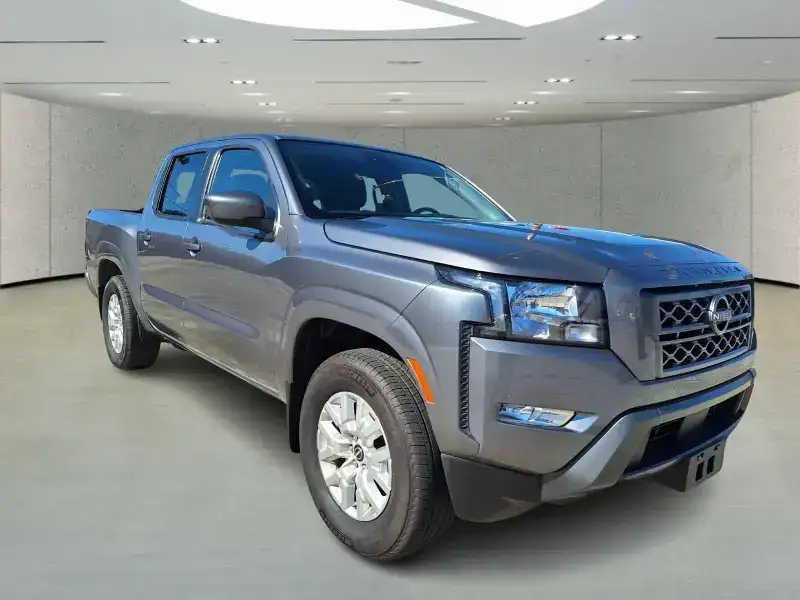 Nissan Frontier Exterior