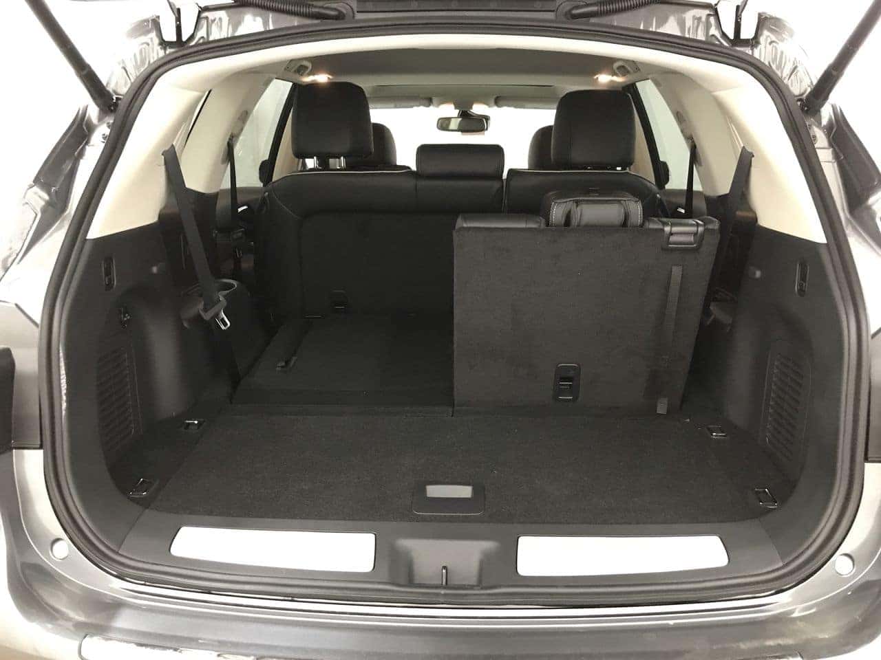 Trunk Ledge Kit | INFINITI Q60 2020 Trunk Ledge Kit | INFINITI Q60 2020