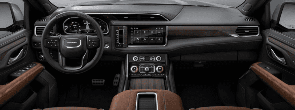 Steering Wheel & Infotainment