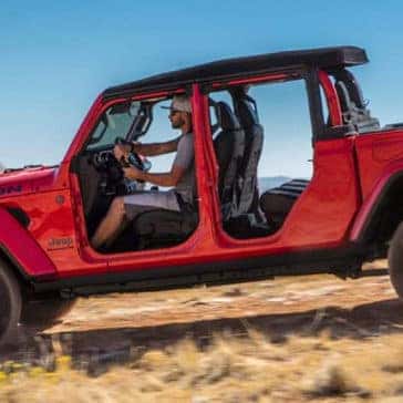 2020 Jeep Gladiator Driving Offroad