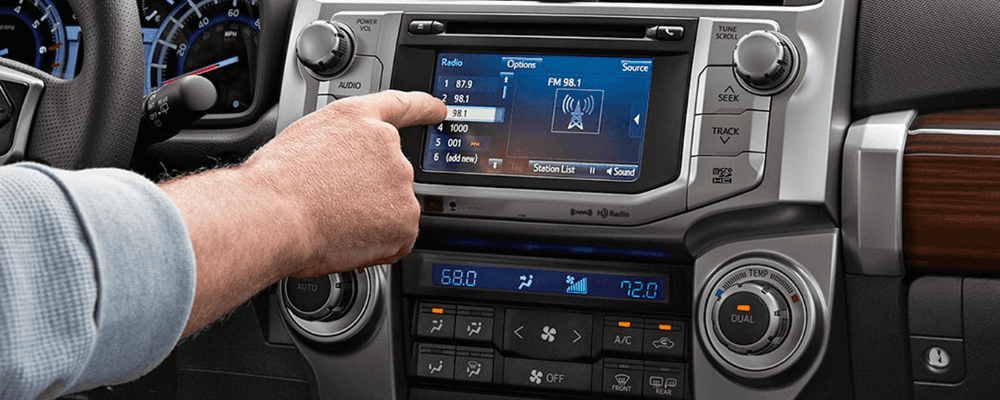 prius etunes system