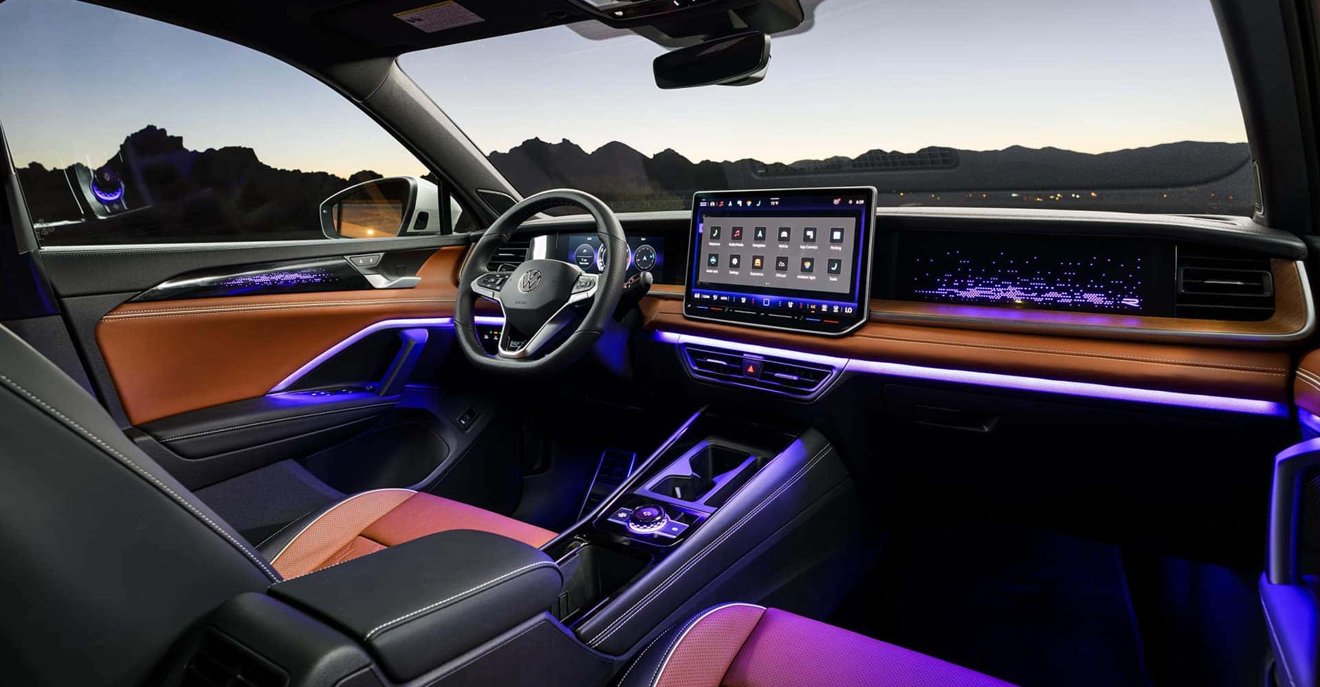2025 VW Tiguan front seat interior lights