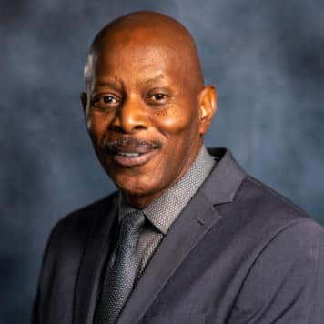 Lloyd Hicks