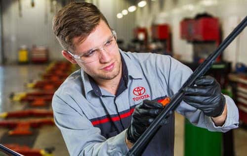 <h2> Windshield Wipers </h2>