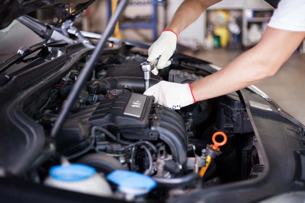 JJS Auto Service - Shutterstock 321111407