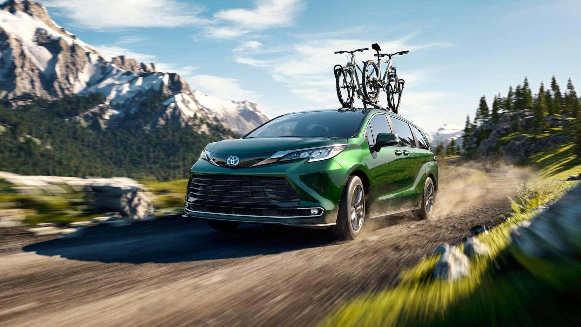 2024 Honda Odyssey vs. Toyota Sienna
