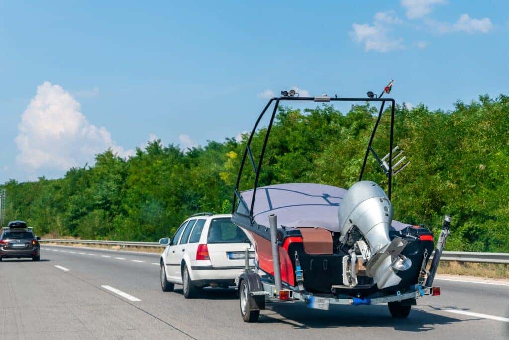 Can a sedan tow a trailer