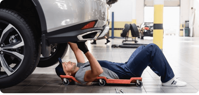 Professional automotive service at Turlock Chrysler Dodge Jeep Ram