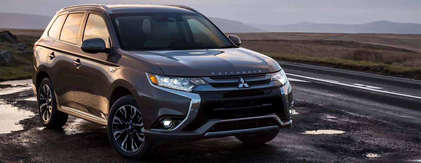 Mitsubishi Electric Cars Outlander PHEV Victory Mitsubishi