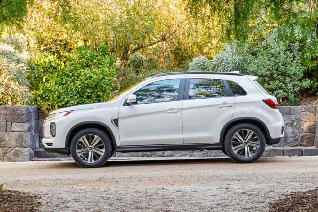 2023 Mitsubishi Outlander vs. Outlander Sport Victory Mitsubishi