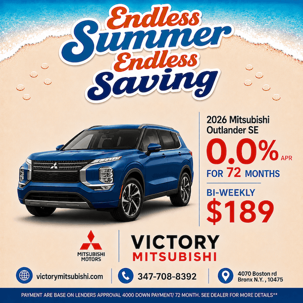 2026 Mitsubishi Outlander SE With Navigation & AWD